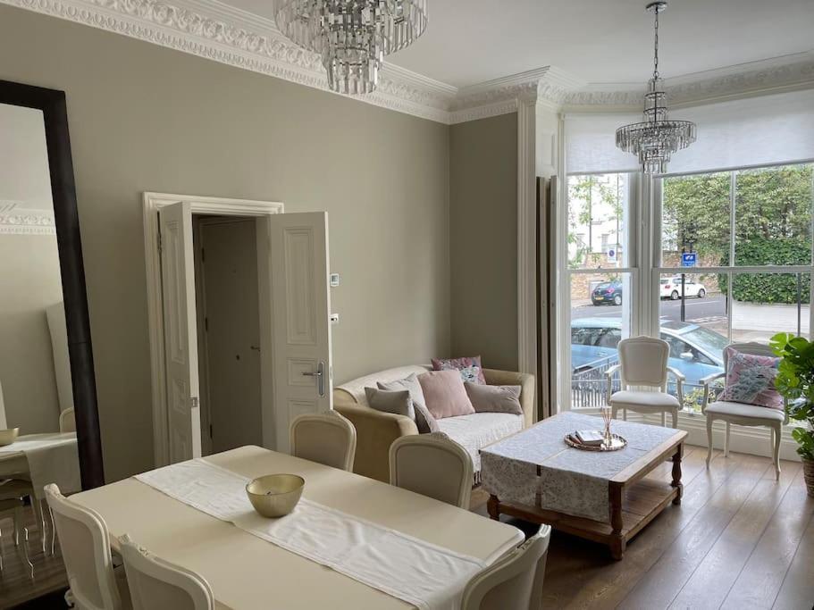 Stylish 3-Bedroom Flat In Kensington London Kültér fotó