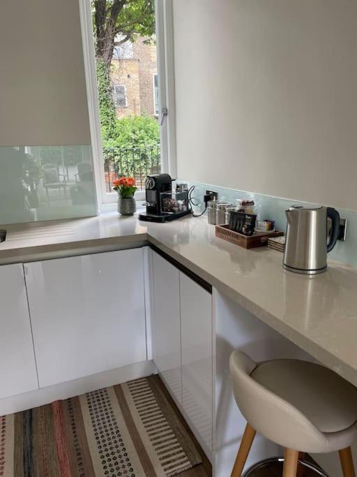 Stylish 3-Bedroom Flat In Kensington London Kültér fotó