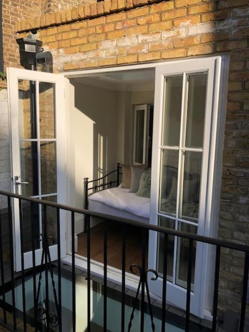 Stylish 3-Bedroom Flat In Kensington London Kültér fotó