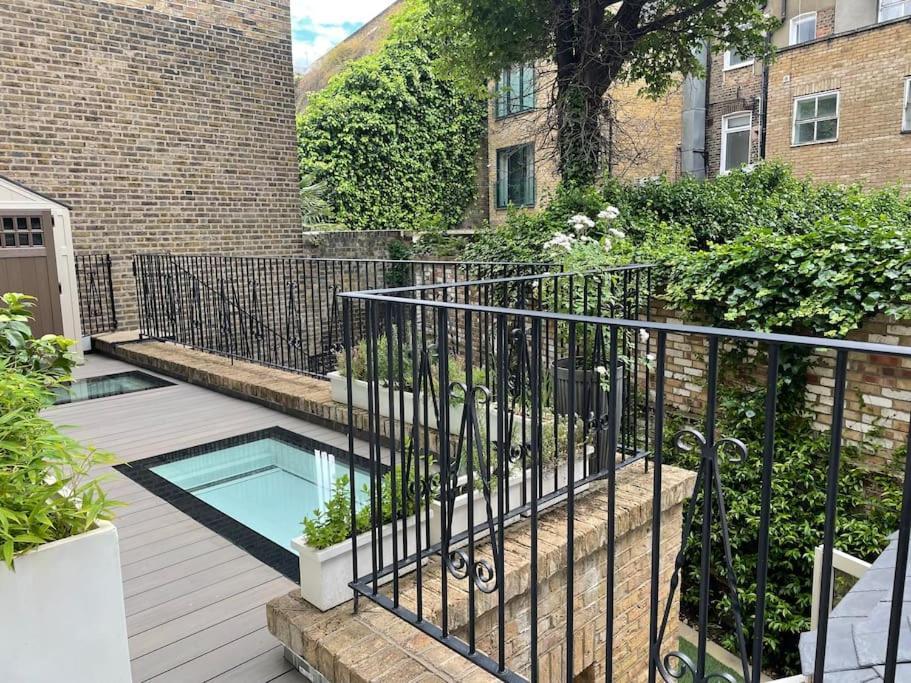 Stylish 3-Bedroom Flat In Kensington London Kültér fotó