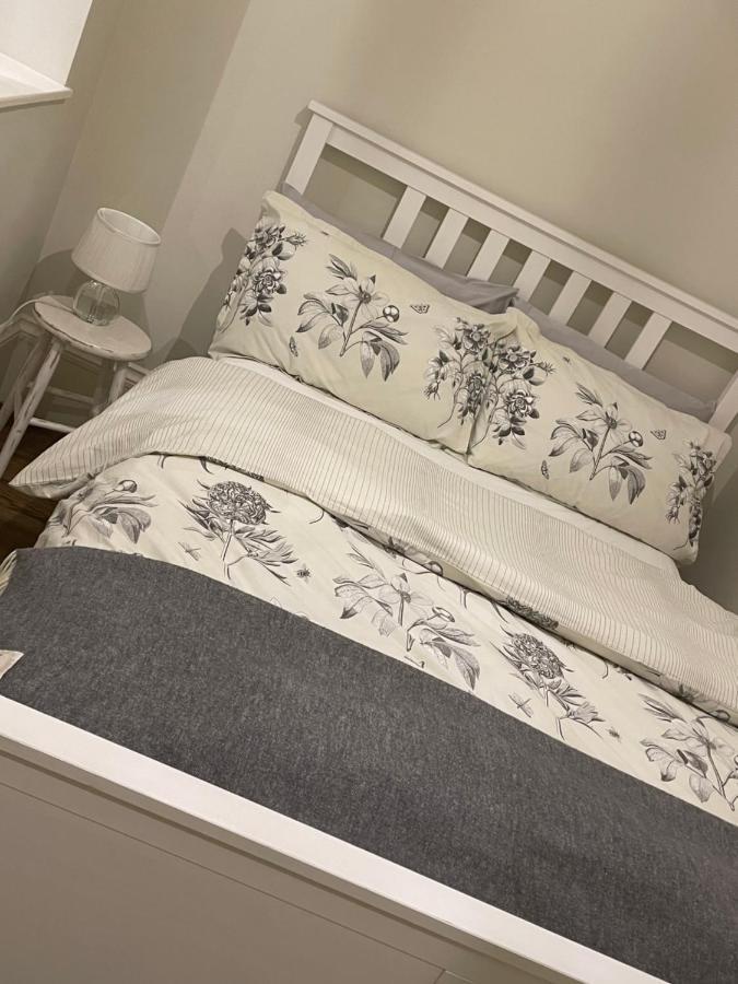 Stylish 3-Bedroom Flat In Kensington London Kültér fotó